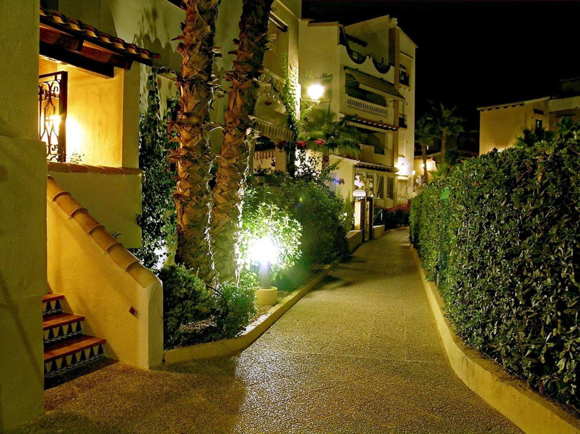 Ona Aldea Del Mar Aparthotel Torrevieja Exterior foto